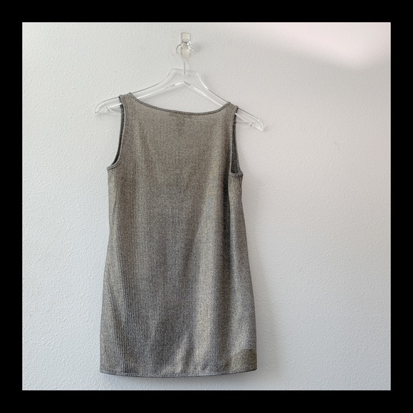 International Concepts - Small Silver top - Picture 2 of 6